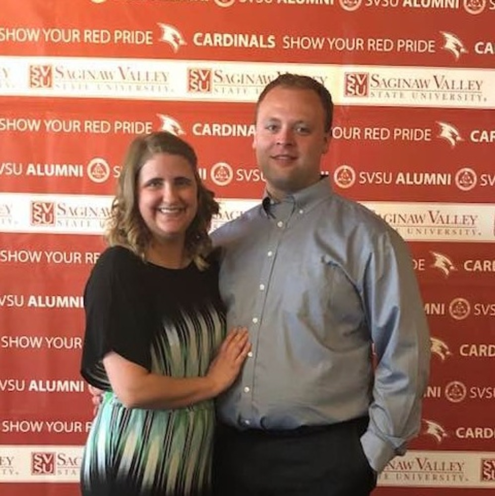 Meet your Posher, Claudia